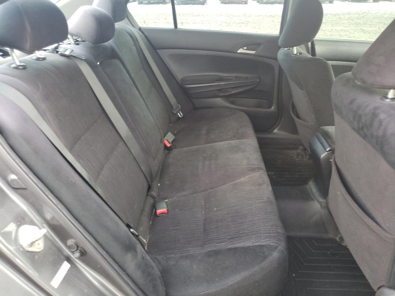 2011 Honda Accord - Image 10