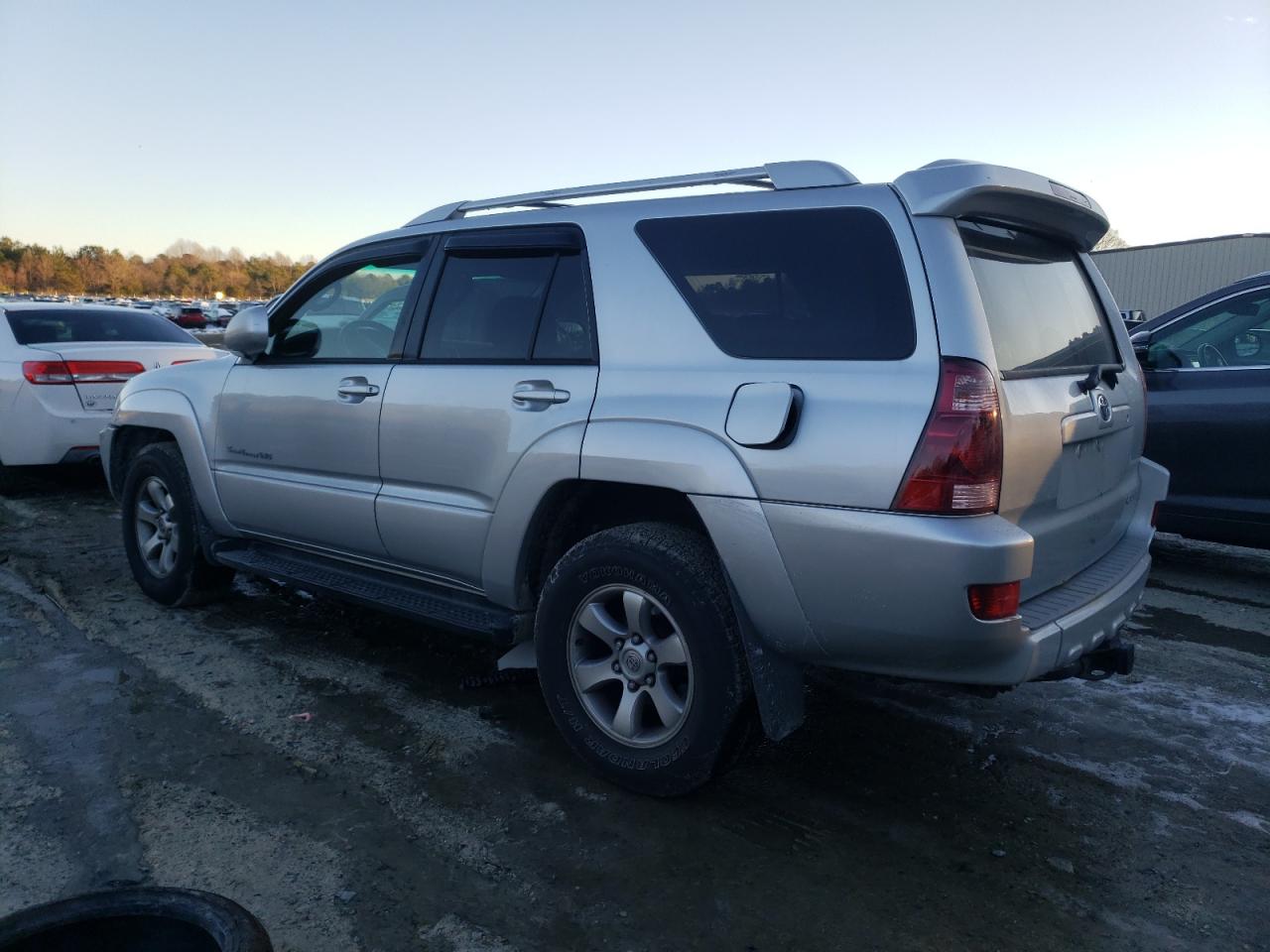 2005 Toyota 4Runner - Image 2