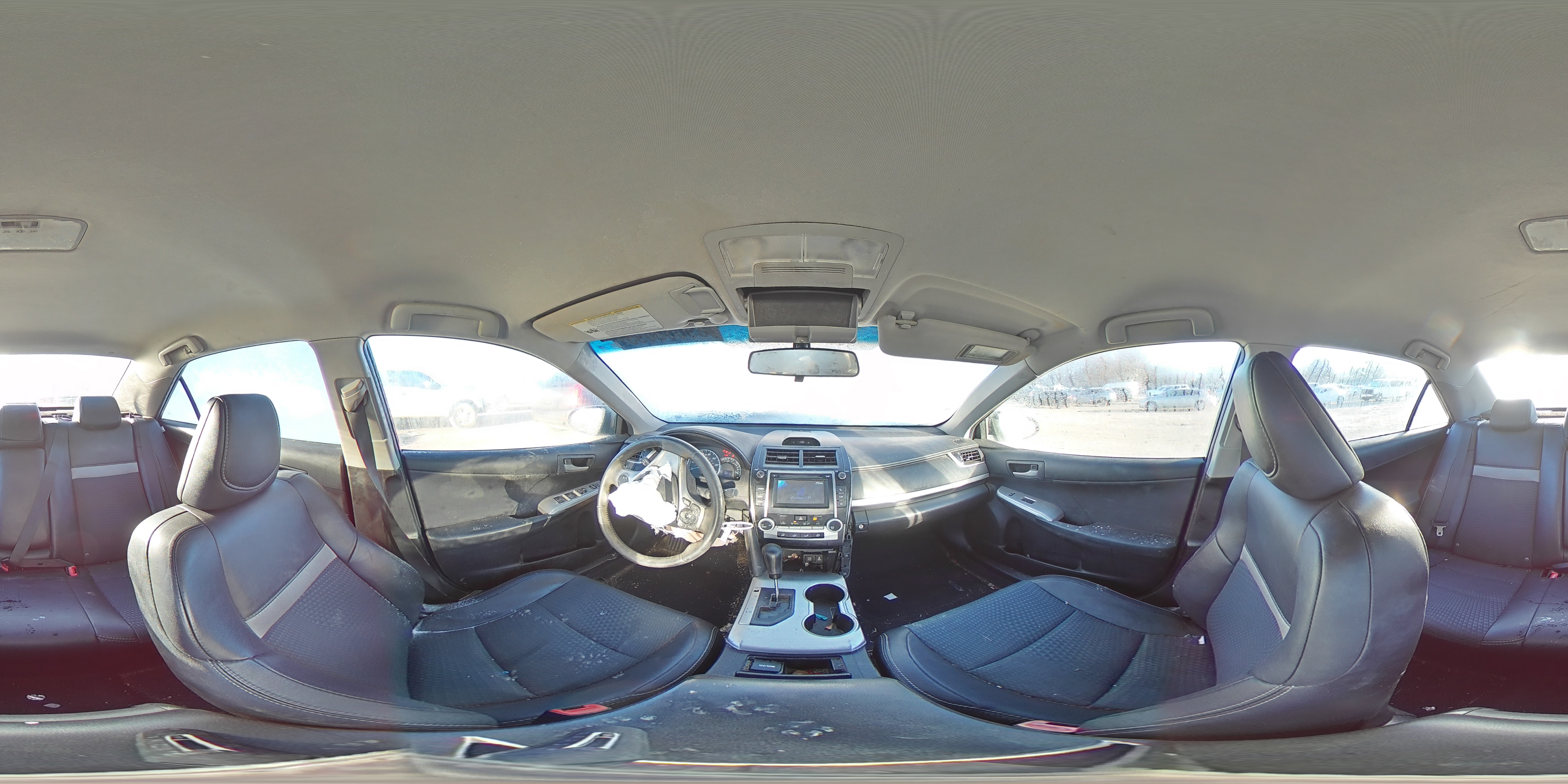 2012 Toyota Camry - Image 17