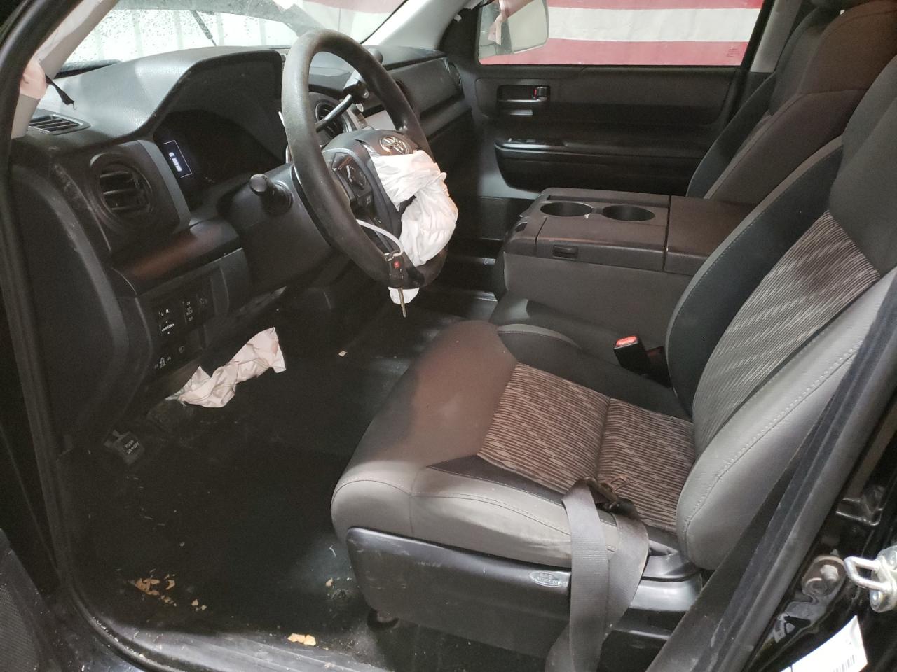 2019 Toyota Tundra - Image 7