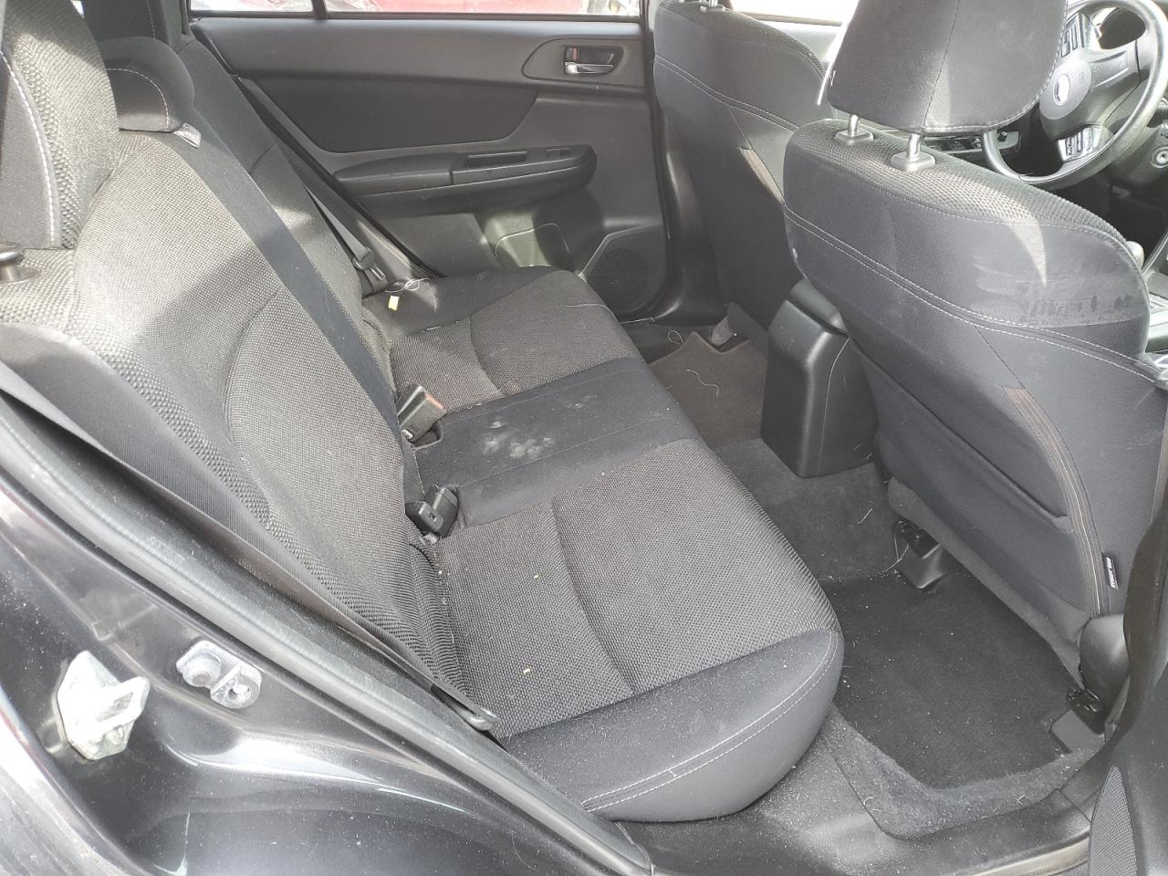 2013 Subaru XV - Image 10