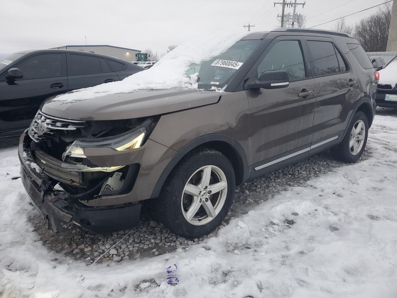 2016 Ford Explorer - Image 1