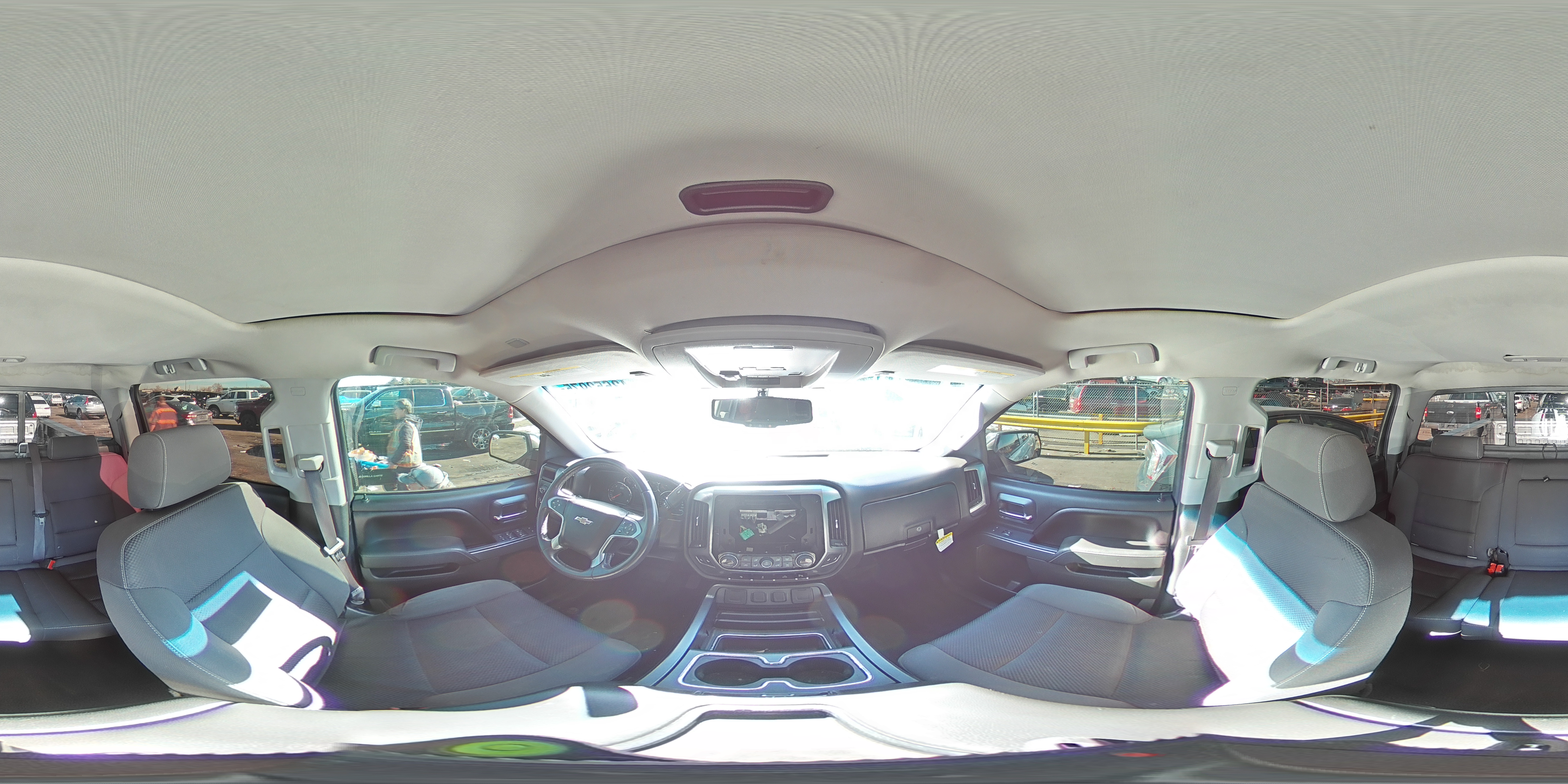 2014 Chevrolet Silverado - Image 13