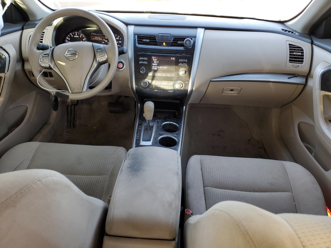 2014 Nissan Altima - Image 8