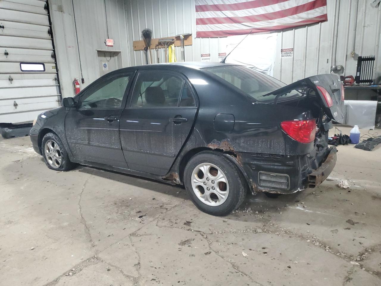 2005 Toyota Corolla - Image 2