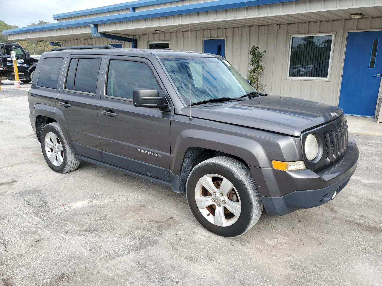 VIN 1C4NJPBB2ED752678 2014 JEEP PATRIOT no.4