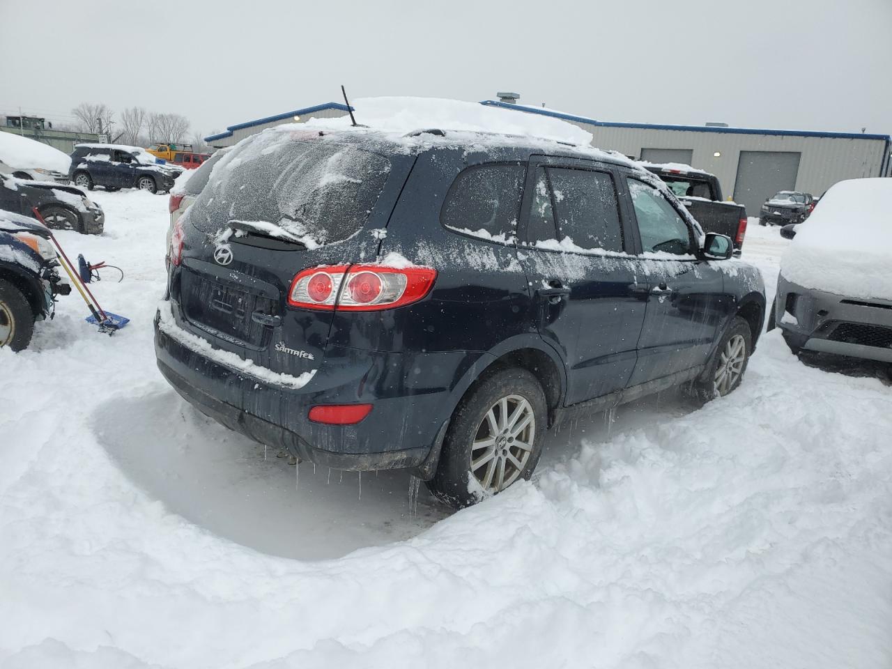 2010 Hyundai Santa Fe - Image 3