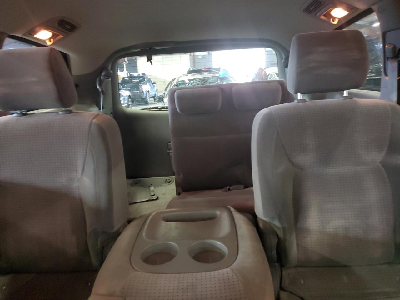 2006 Toyota Sienna - Image 10