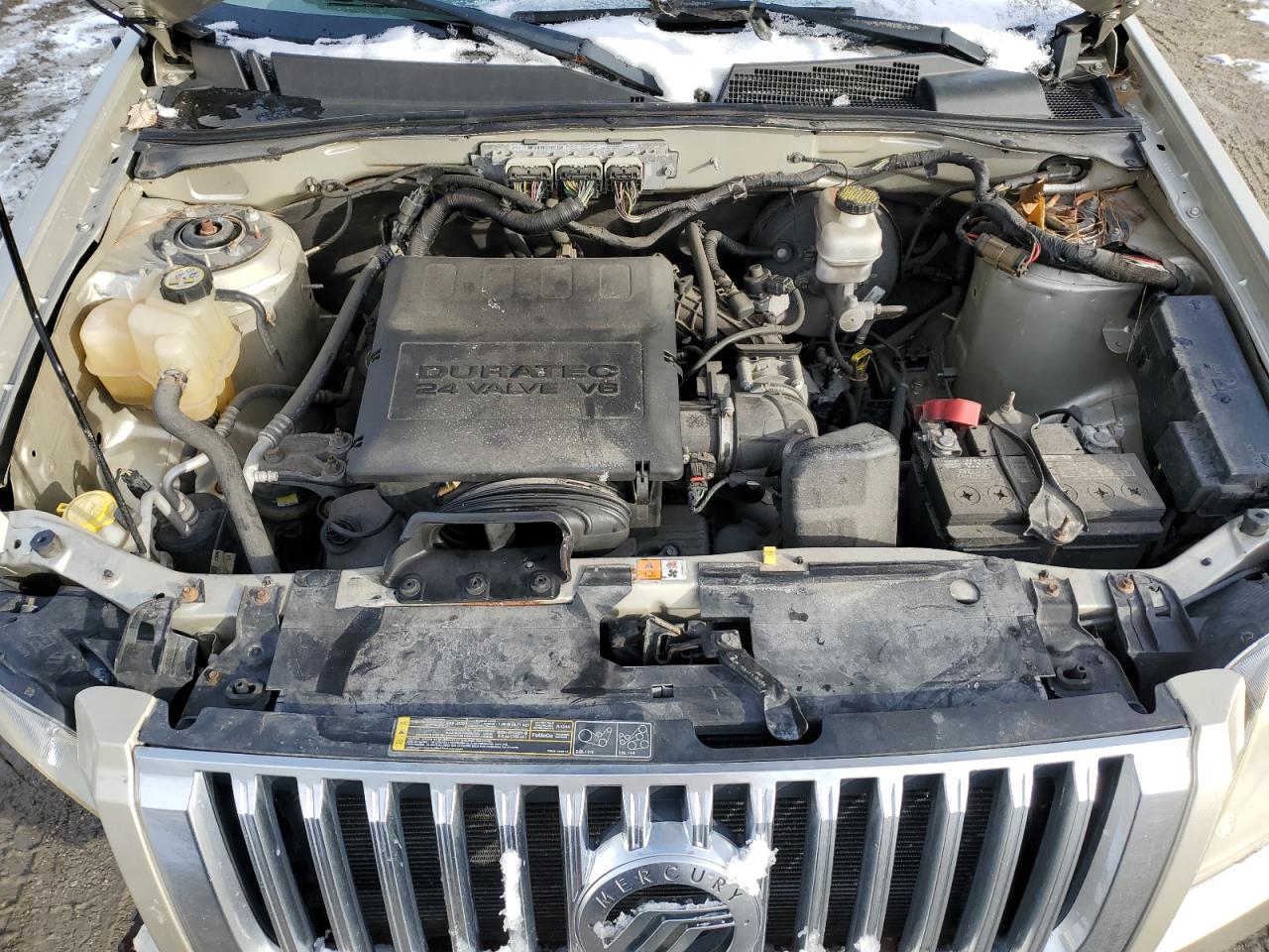 2010 Mercury Mariner - Image 12