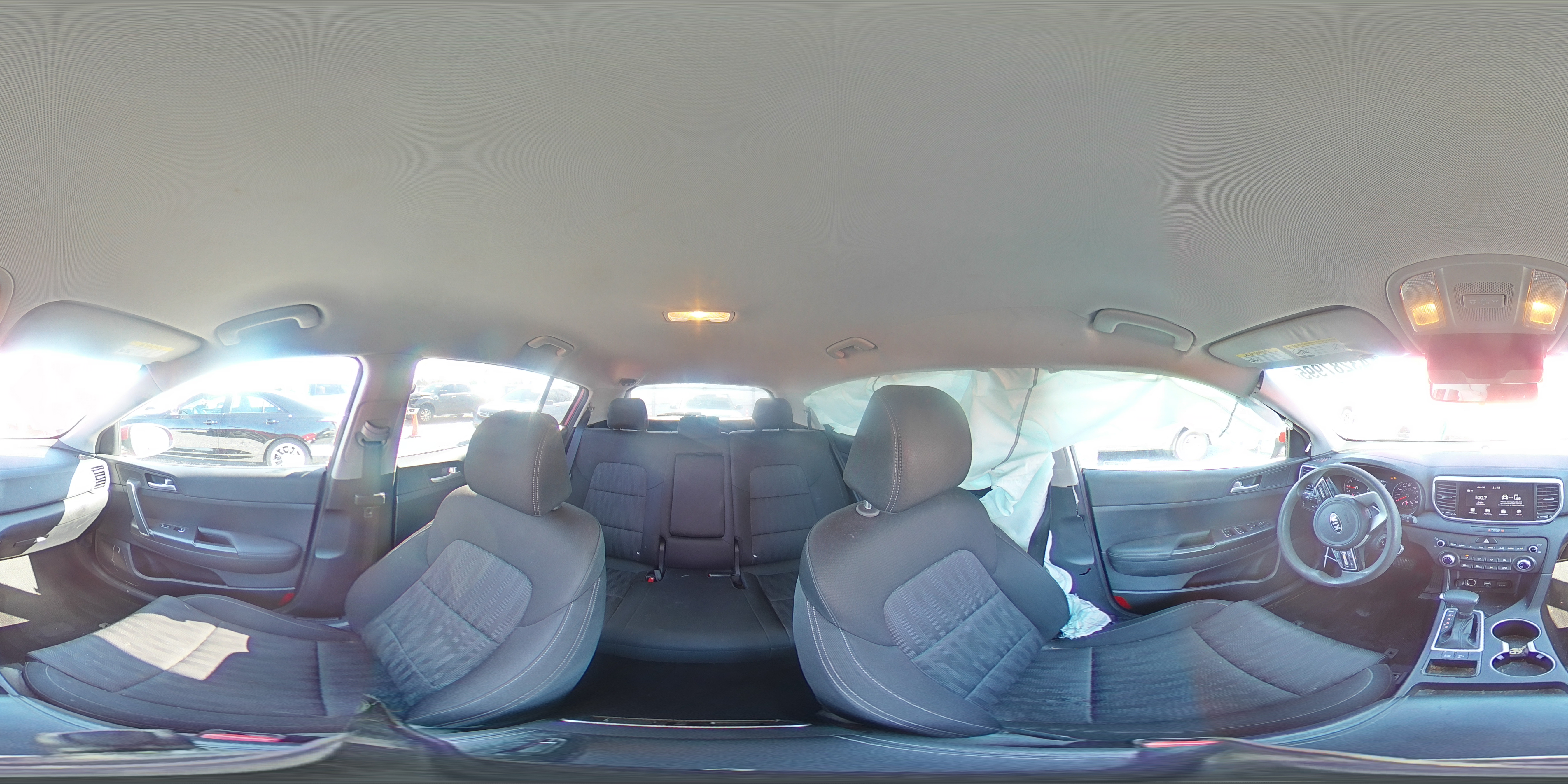 2022 Kia Sportage - Image 13