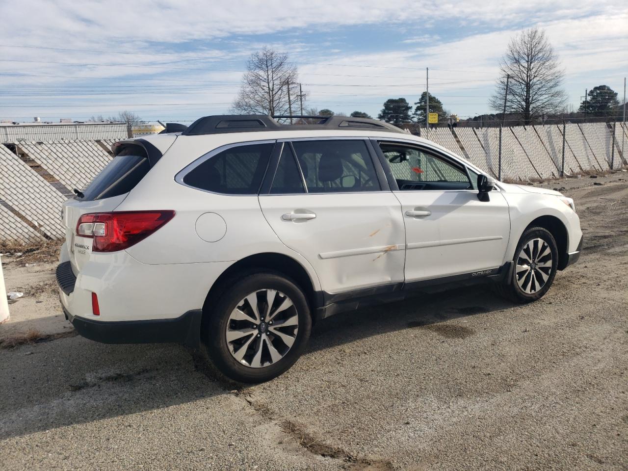 2017 Subaru Outback - Image 3