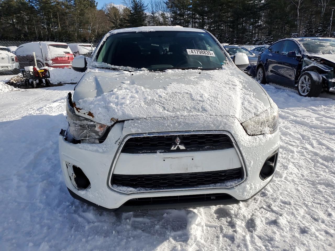 2014 Mitsubishi Outlander - Image 5