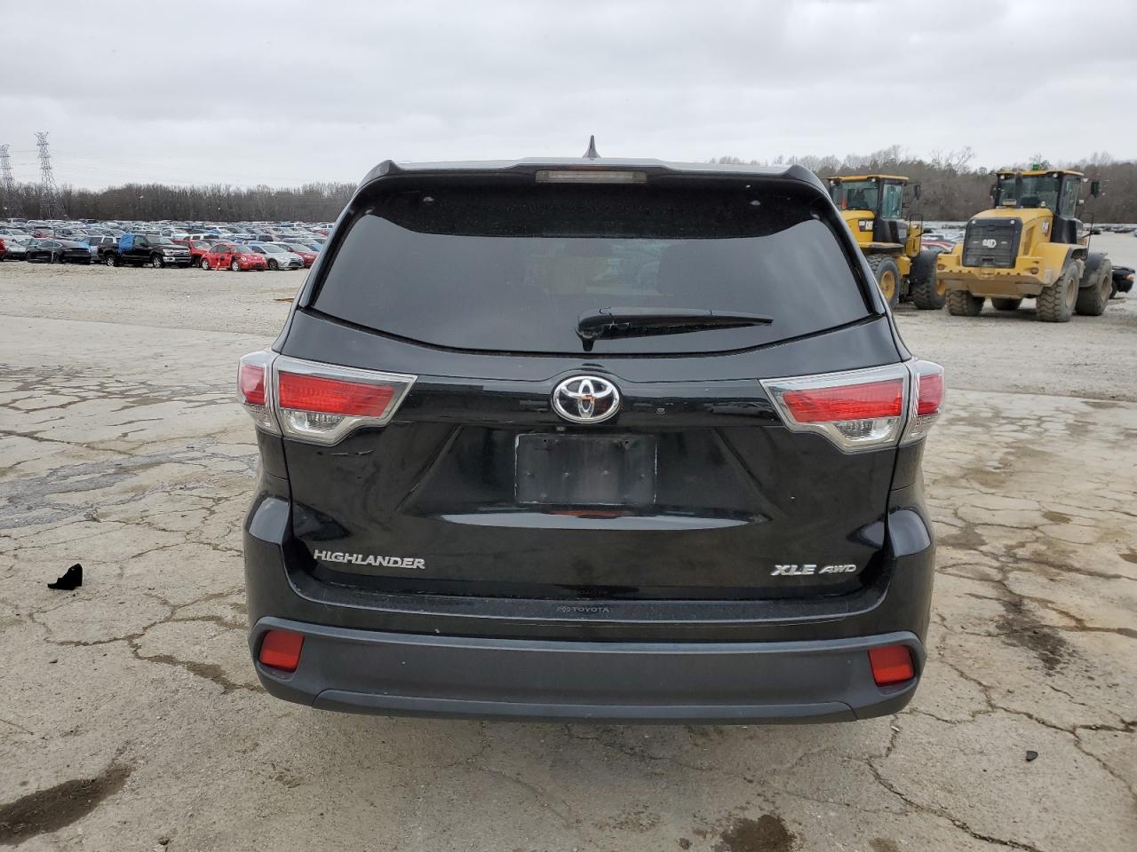 2015 Toyota Highlander - Image 6