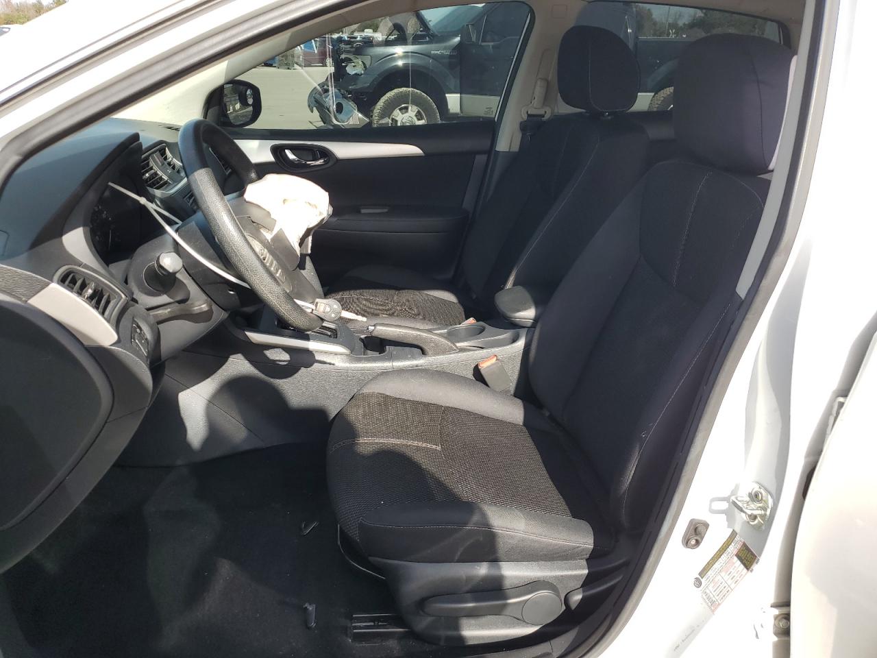 2017 Nissan Sentra - Image 7