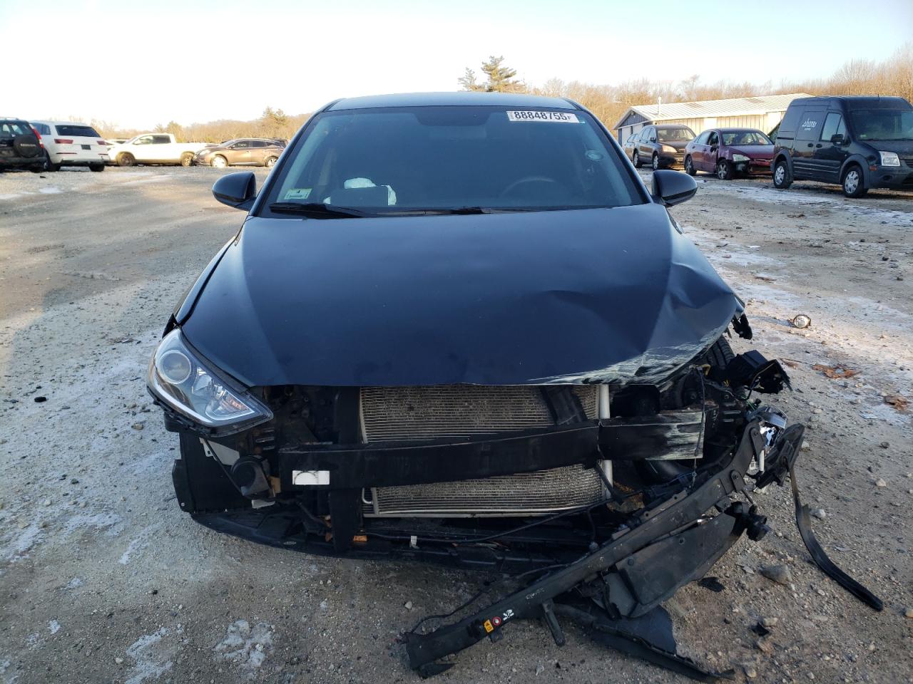 2018 Hyundai Elantra - Image 5