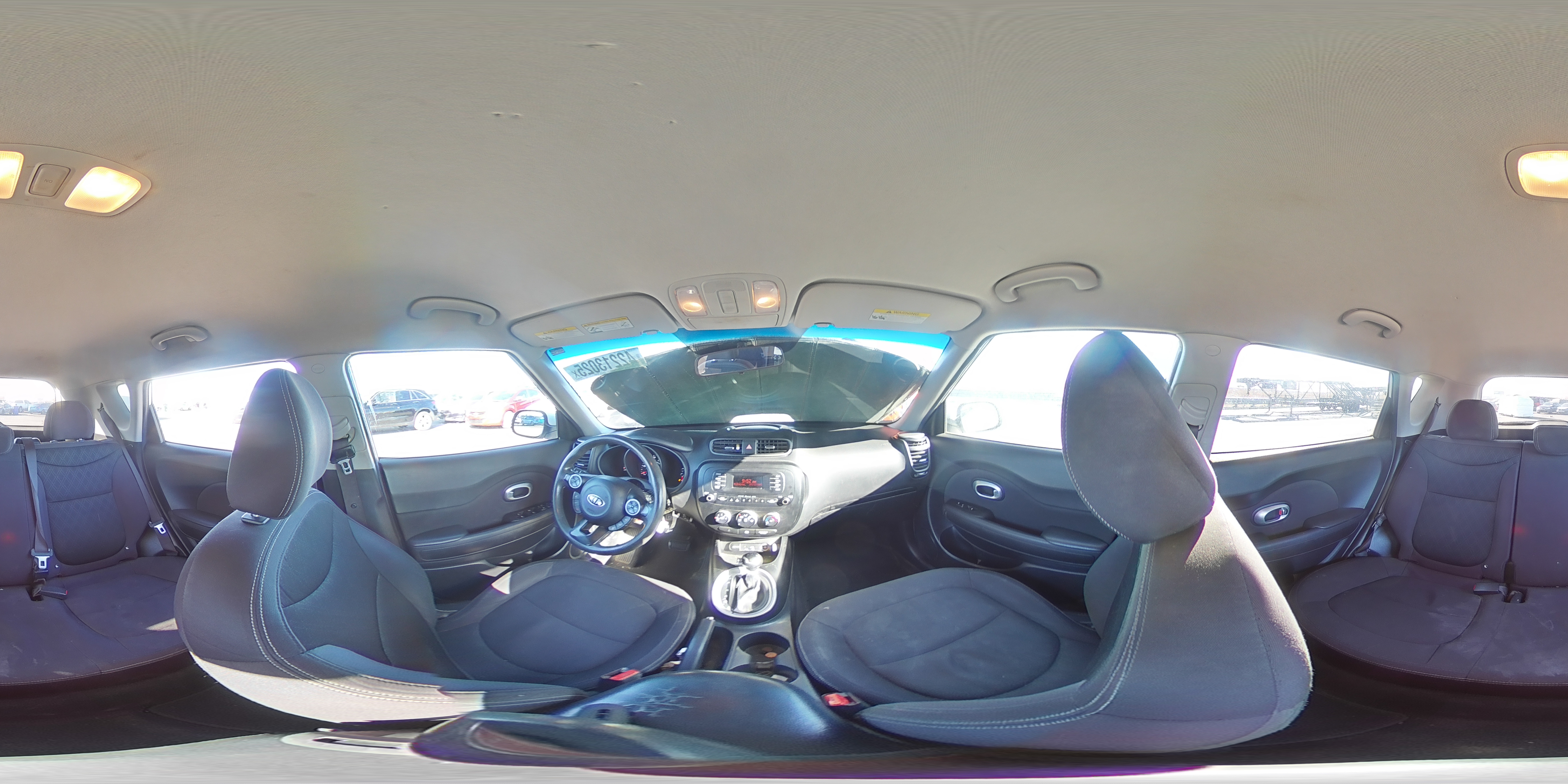 2015 Kia Soul - Image 13