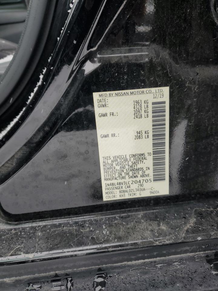 2020 Nissan Altima - Image 12