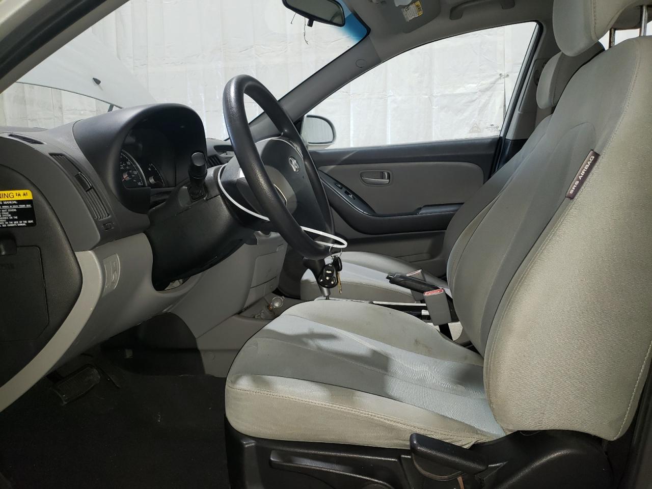 2009 Hyundai Elantra - Image 7