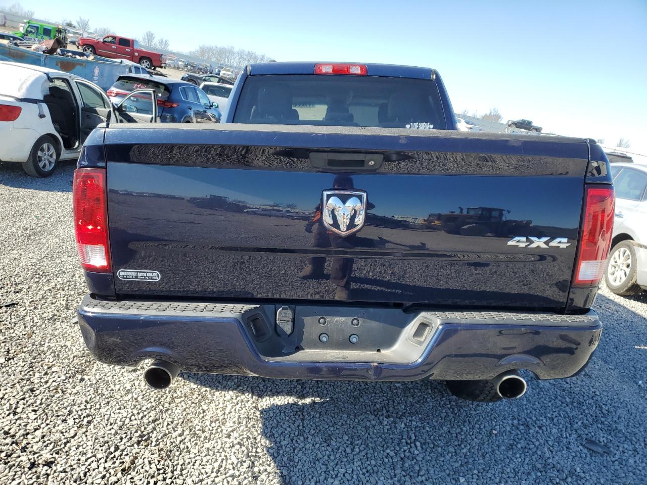 2017 RAM 1500 - Image 6