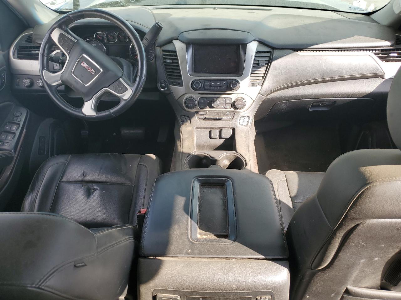 2015 GMC Yukon - Image 8