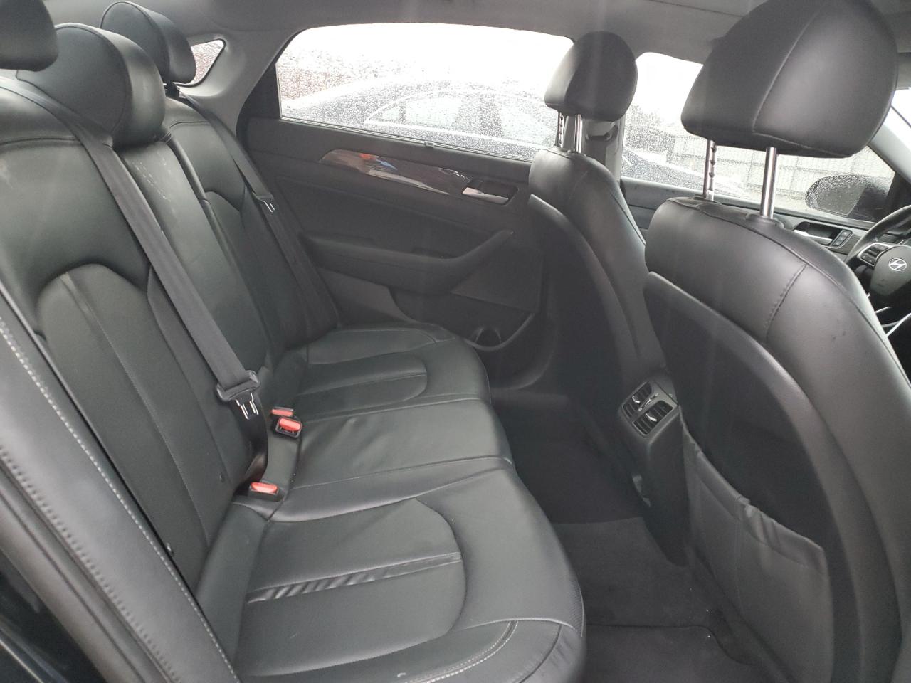 2018 Hyundai Sonata - Image 10