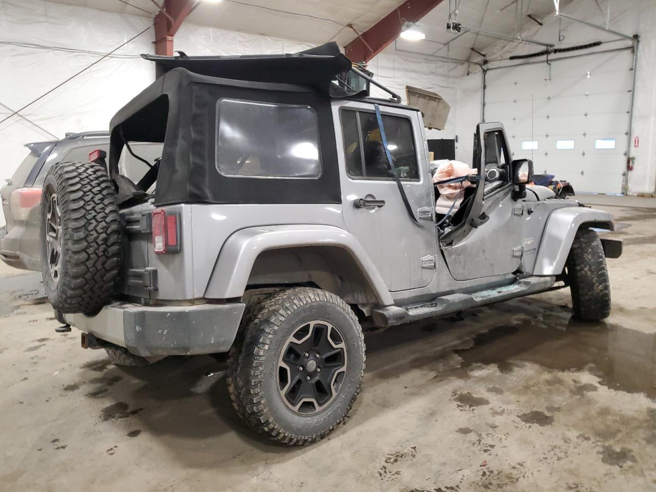 2014 Jeep Wrangler - Image 3