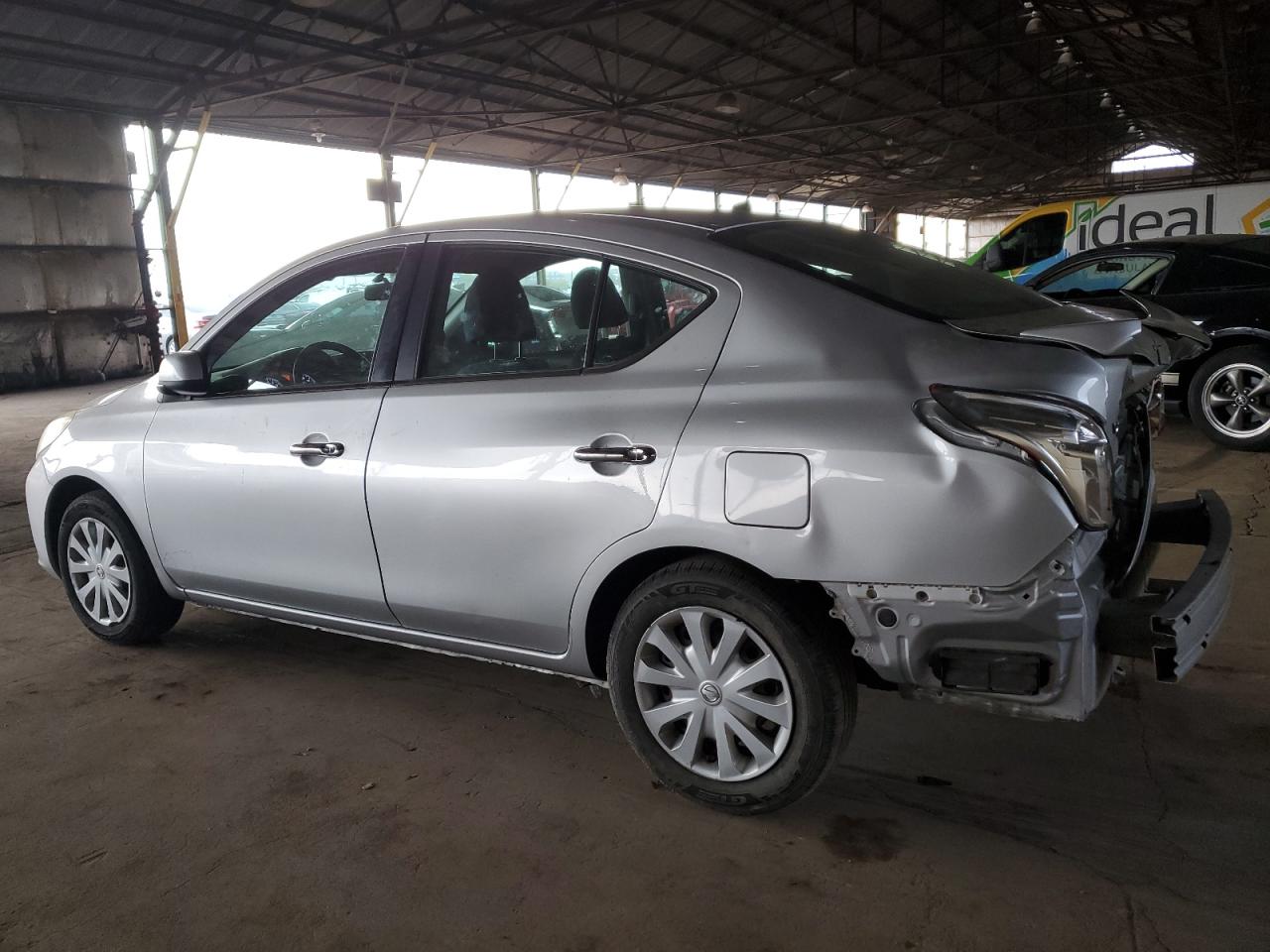 2013 Nissan Versa - Image 2