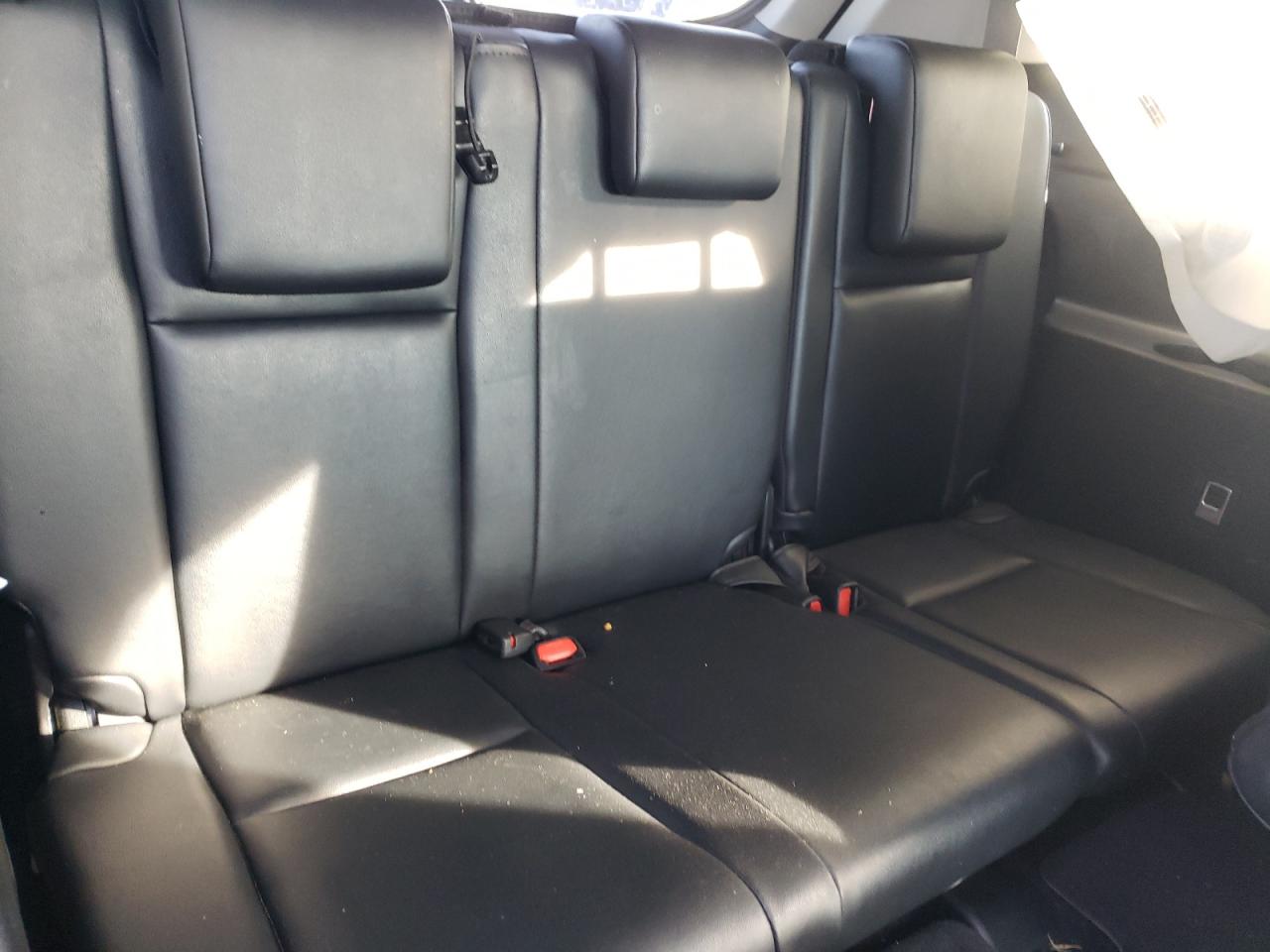 2019 Toyota Highlander - Image 10