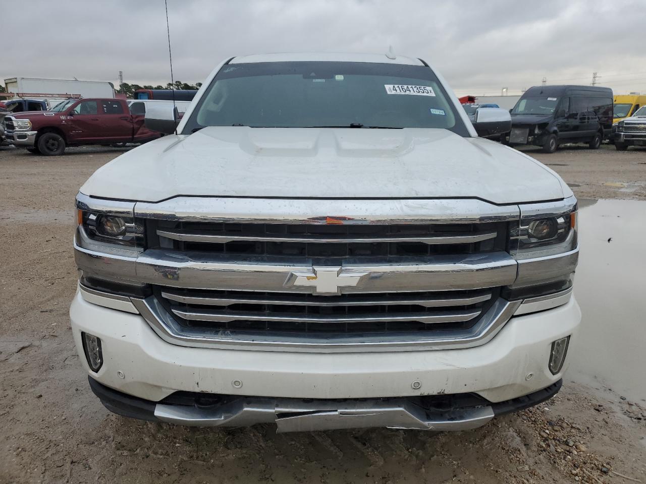 2018 Chevrolet Silverado - Image 5