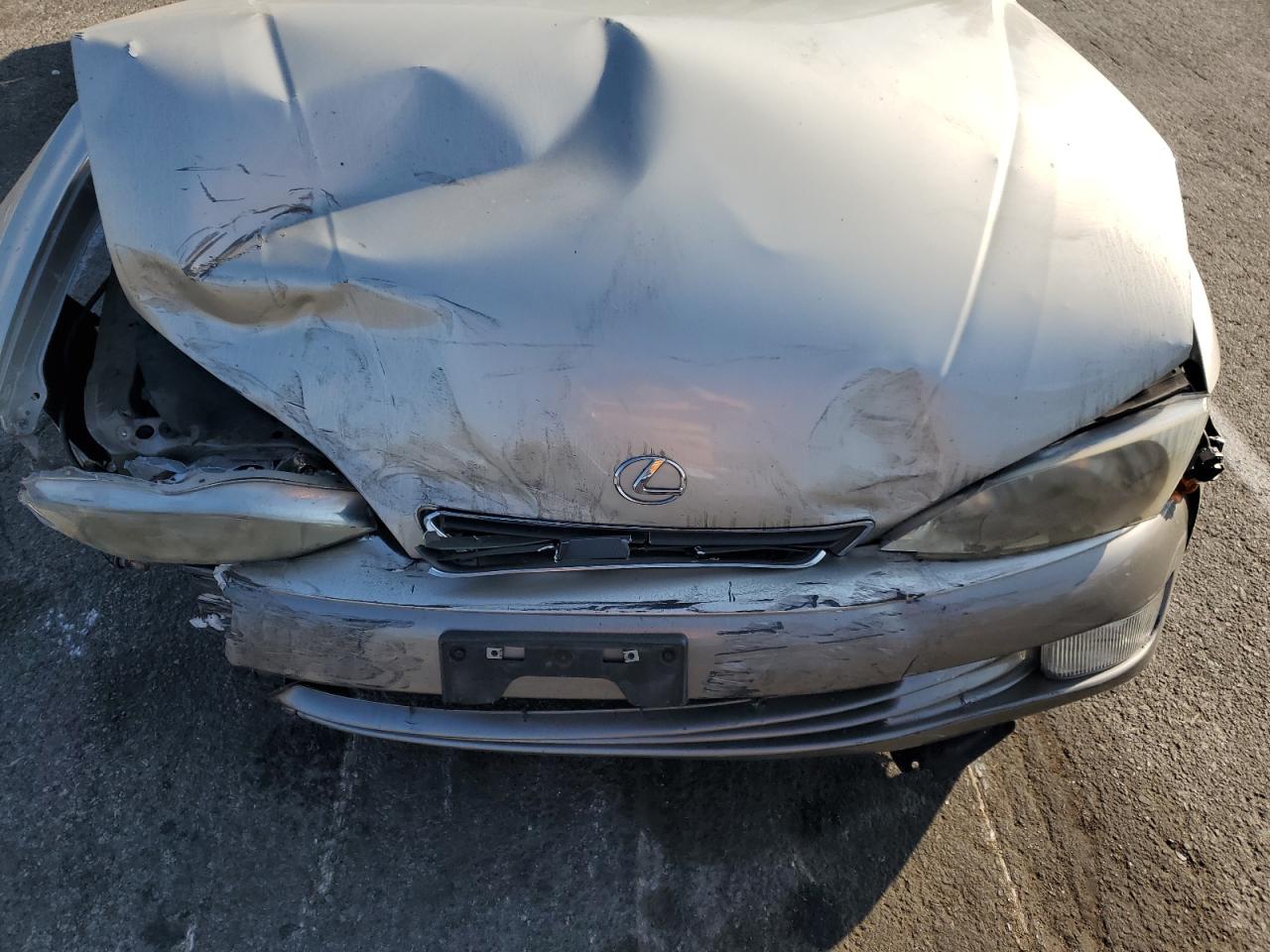 1998 Lexus ES - Image 12