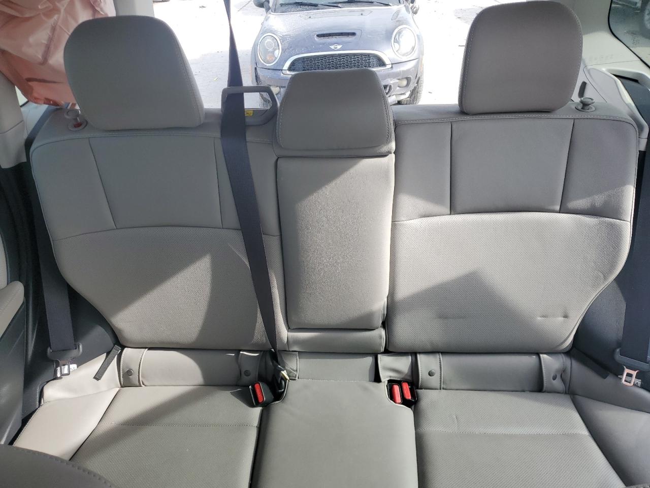 2016 Subaru Forester - Image 10
