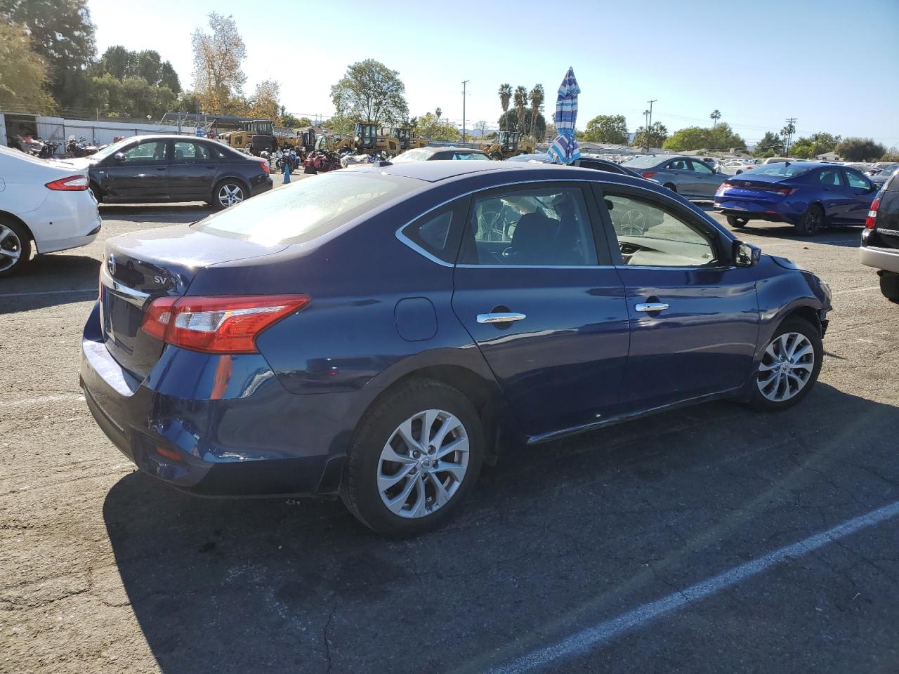 2019 Nissan Sentra - Image 3