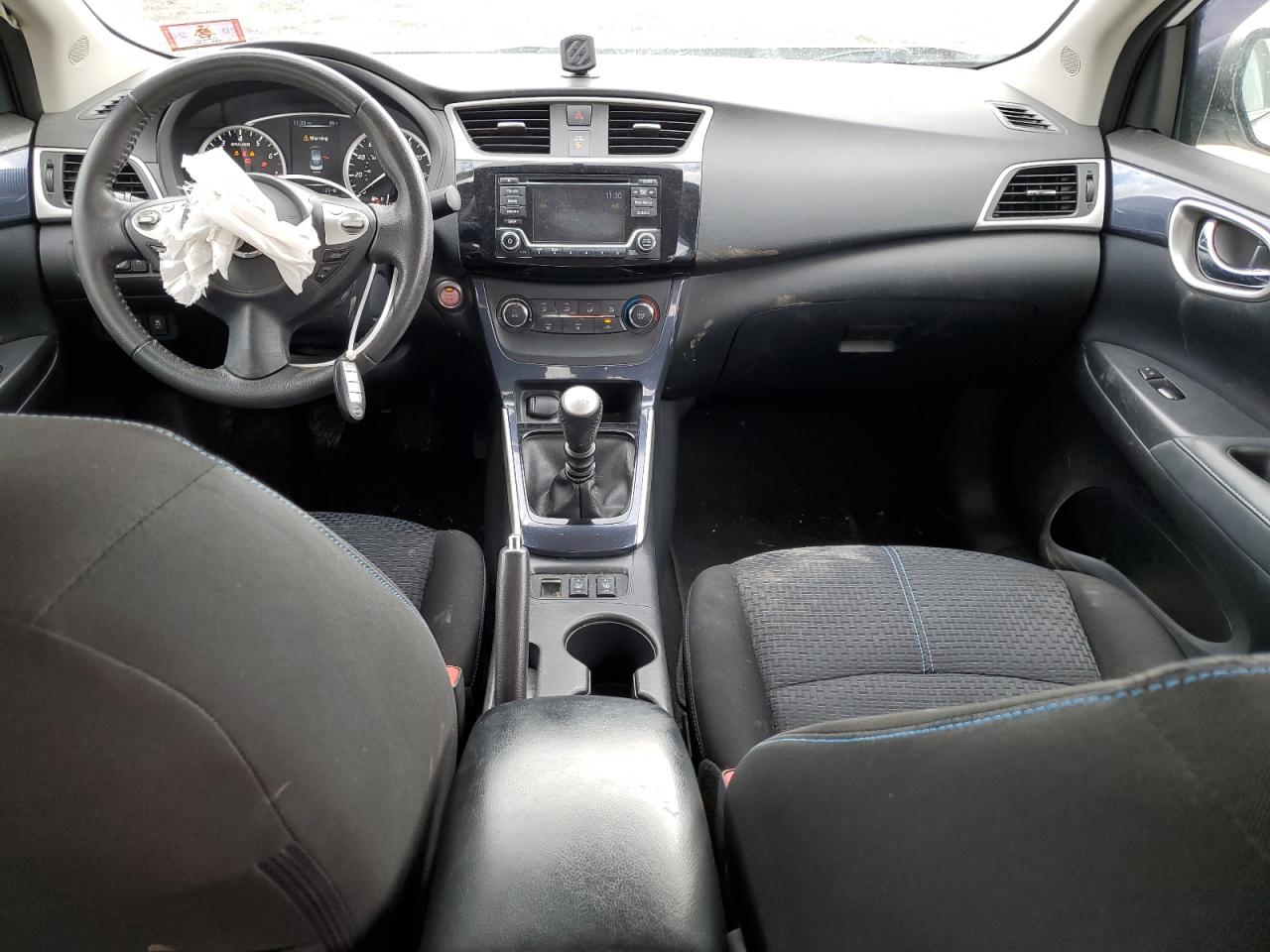 2017 Nissan Sentra - Image 8