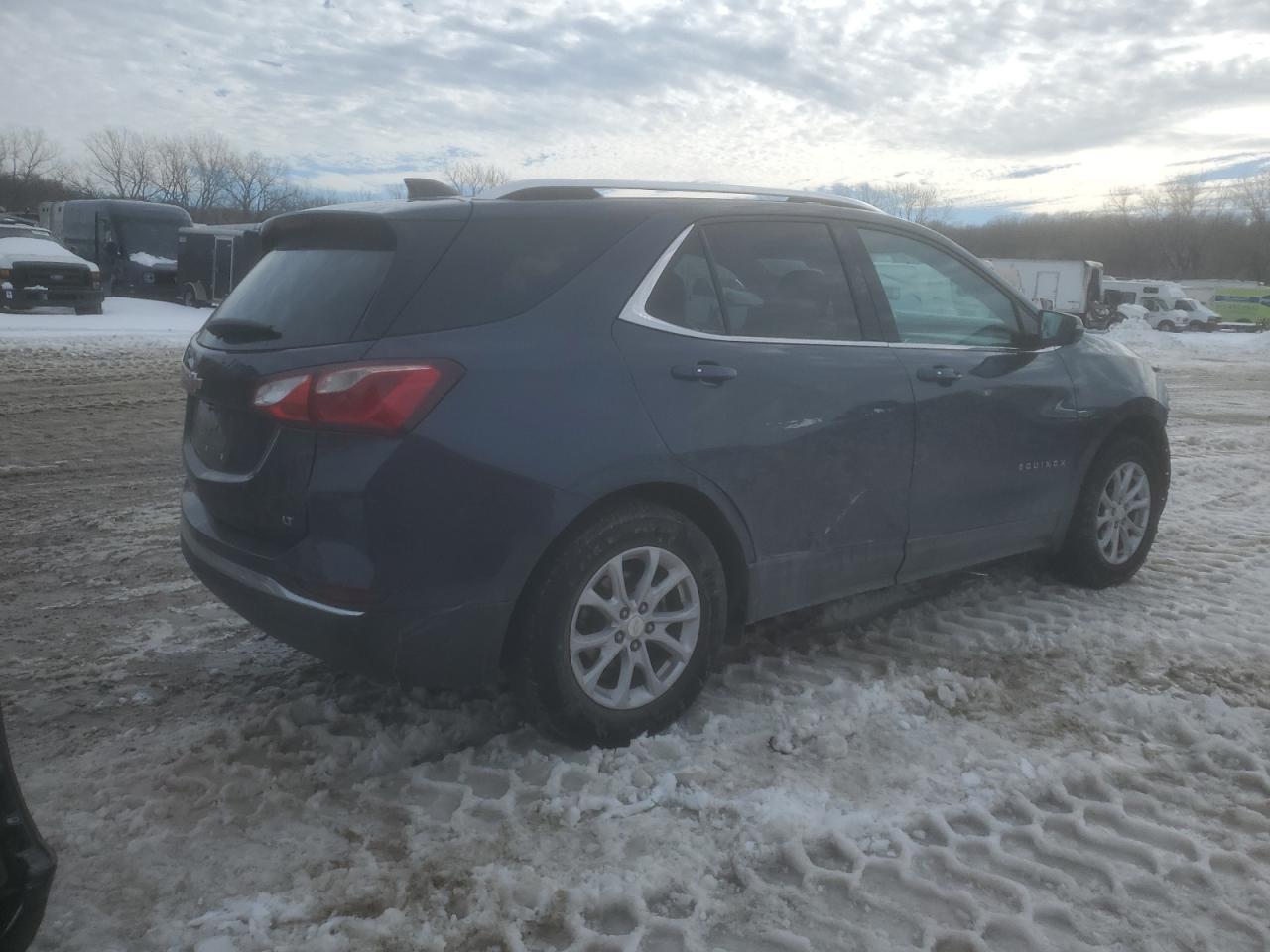 2018 Chevrolet Equinox - Image 3