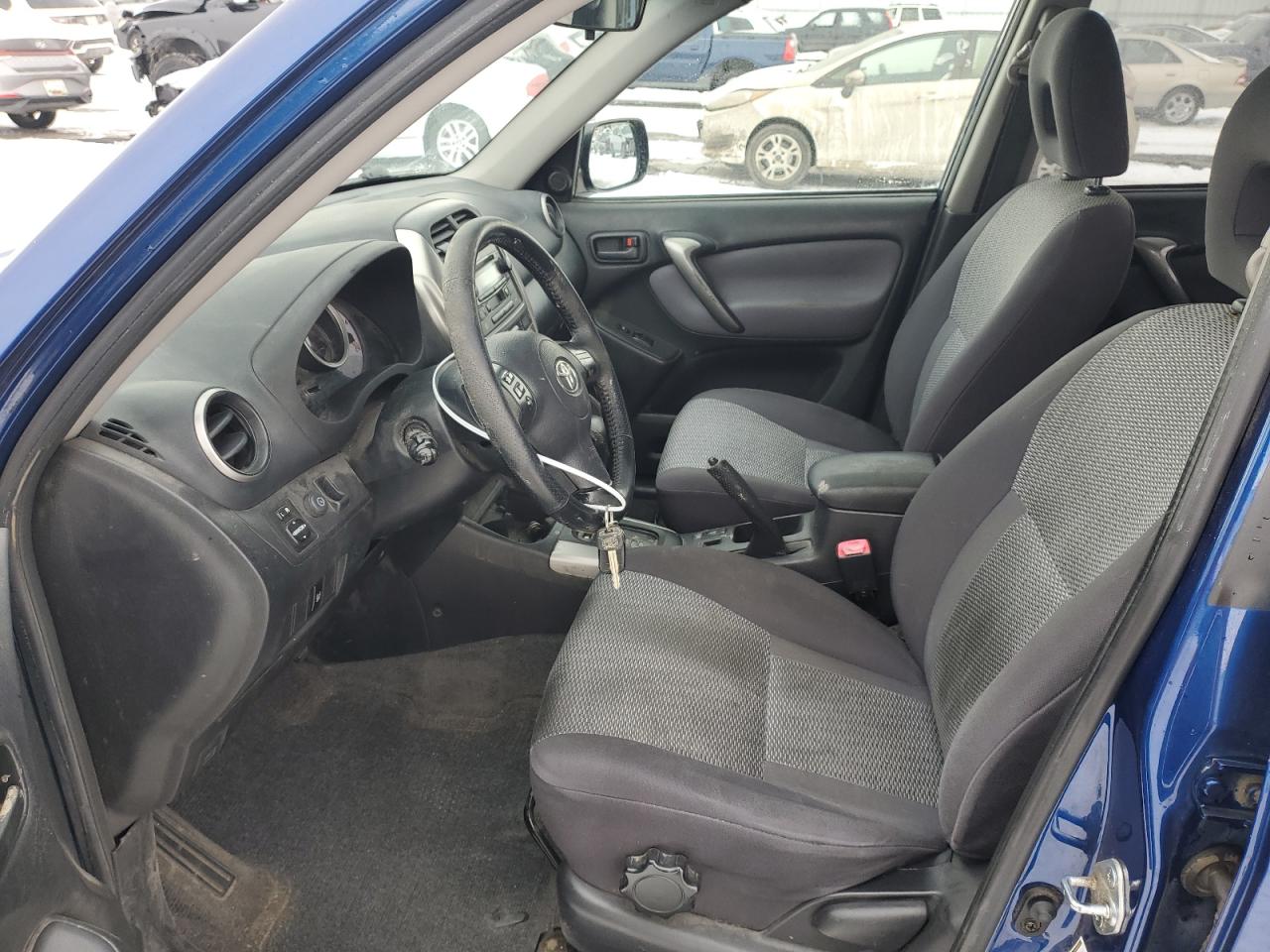 2004 Toyota RAV 4 - Image 7