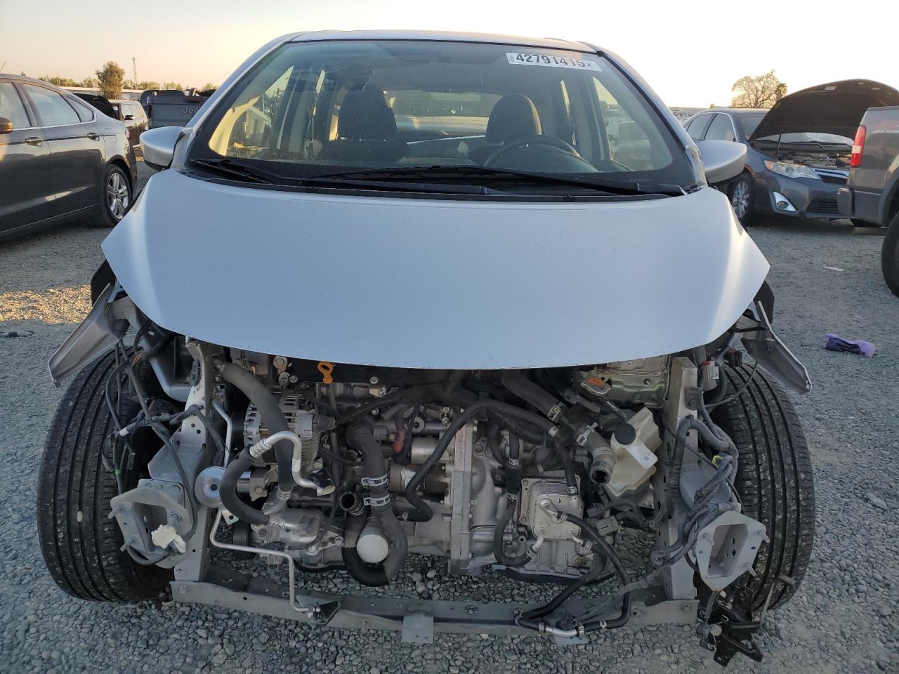 2018 Nissan Versa - Image 5