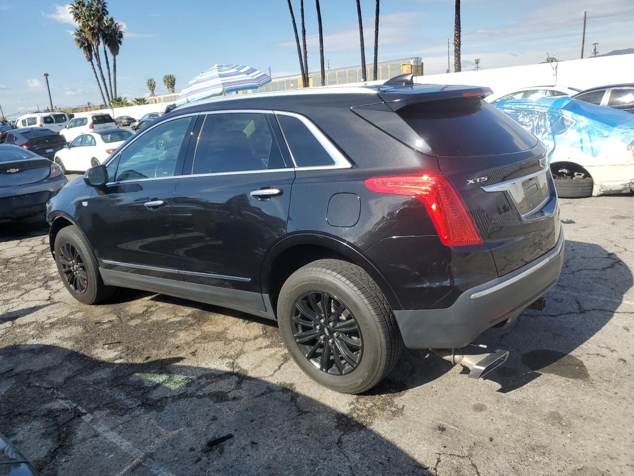 2018 Cadillac XT5 - Image 2