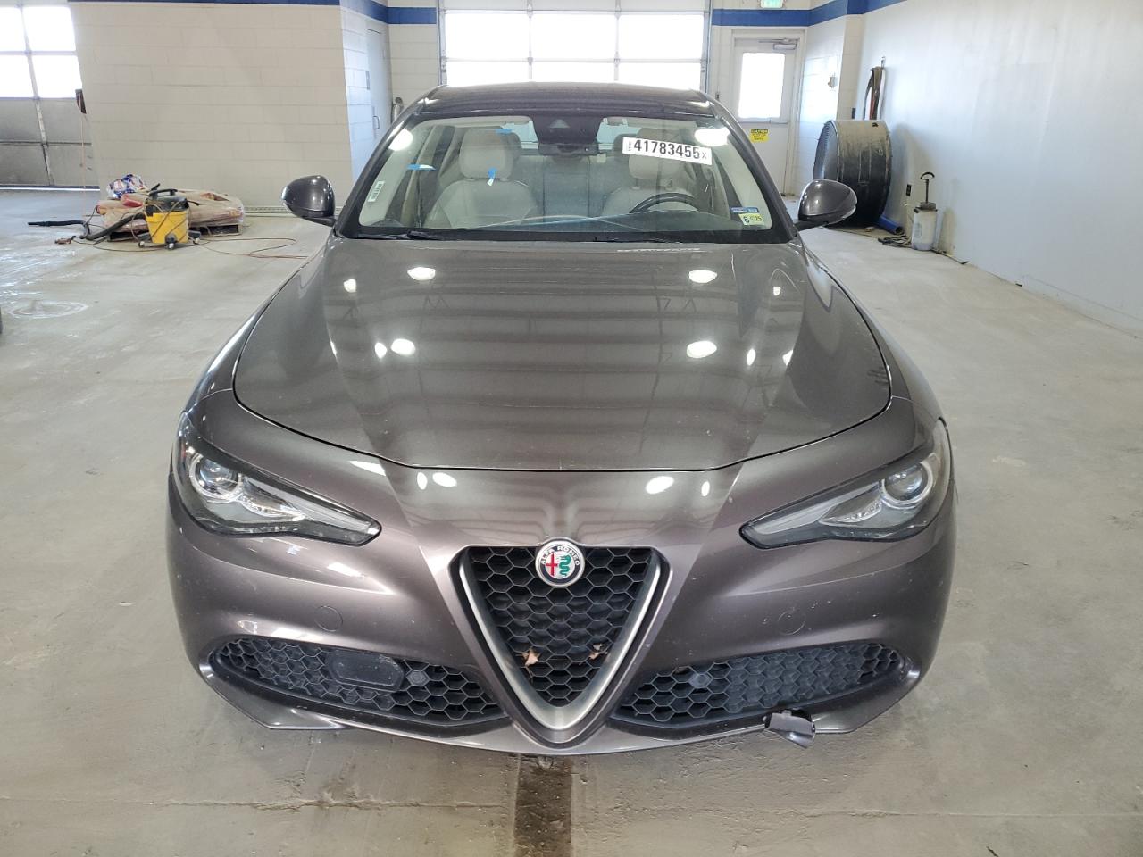 2018 Alfa Romeo Giulia - Image 5