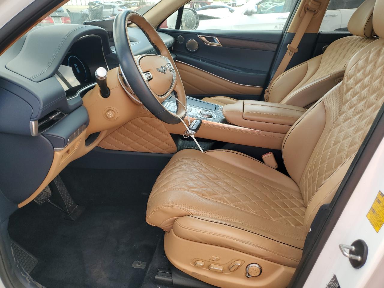 2021 Genesis GV80 - Image 7