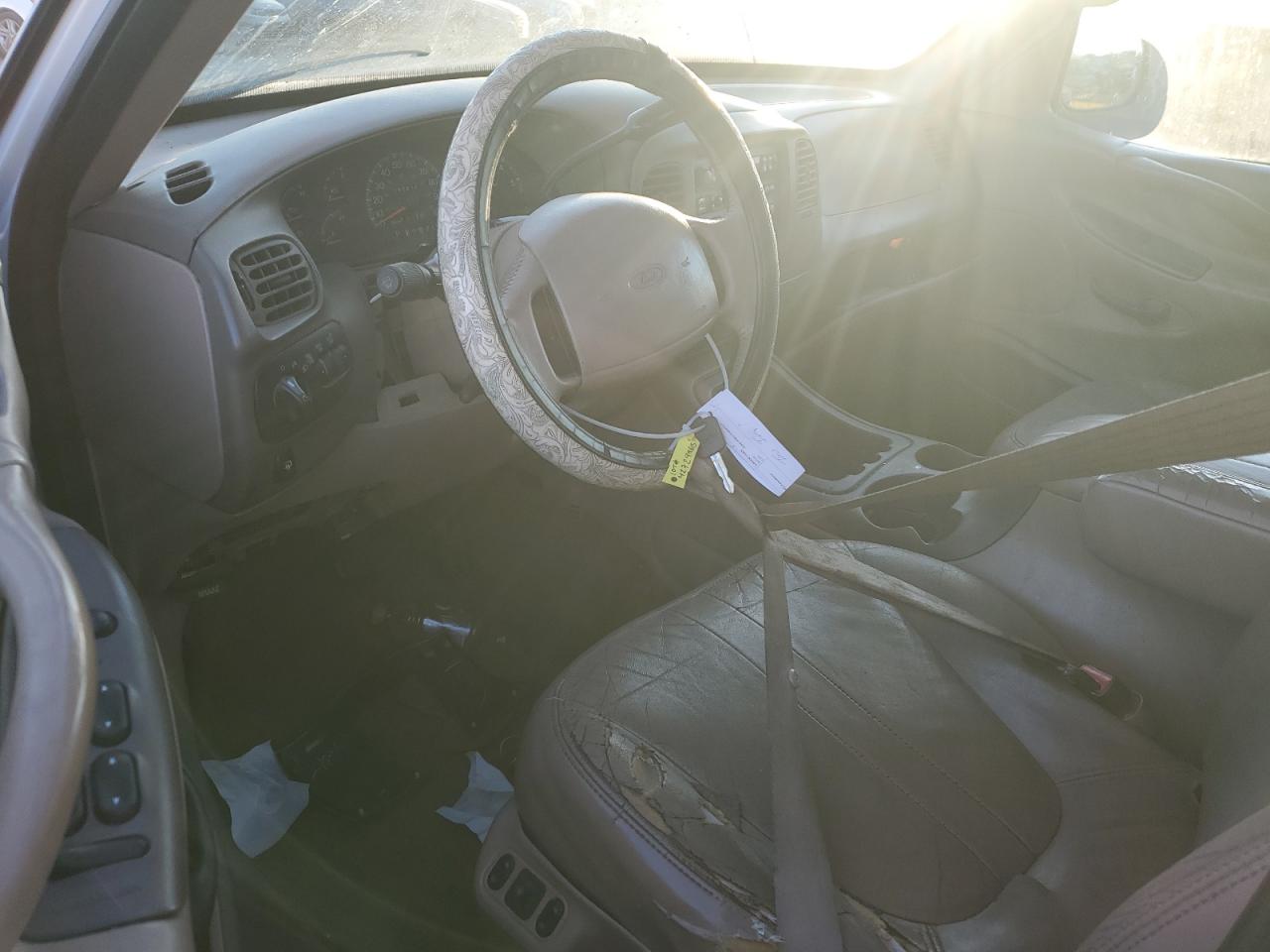 1998 Ford Expedition - Image 8