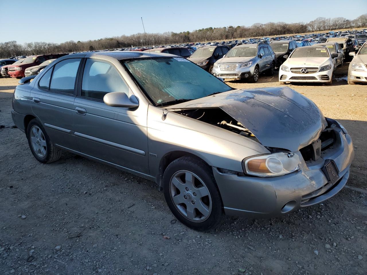 2005 Nissan Sentra - Image 4