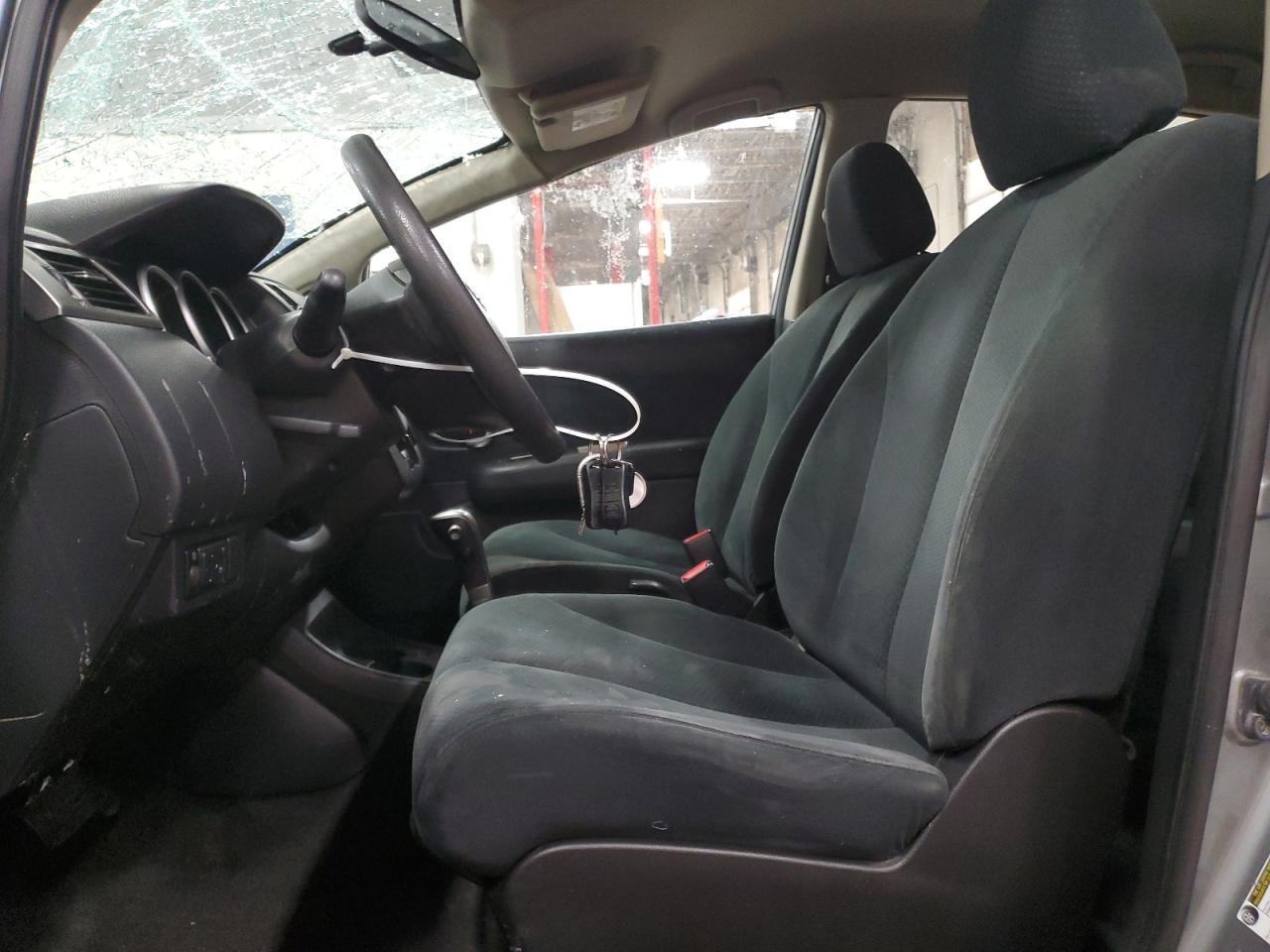 2011 Nissan Versa - Image 7