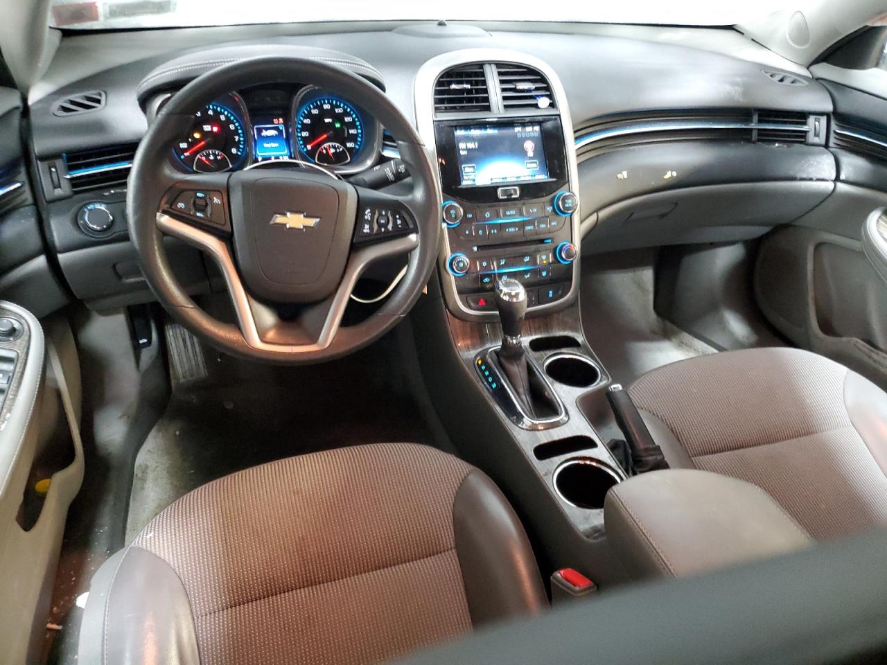 2014 Chevrolet Malibu - Image 8