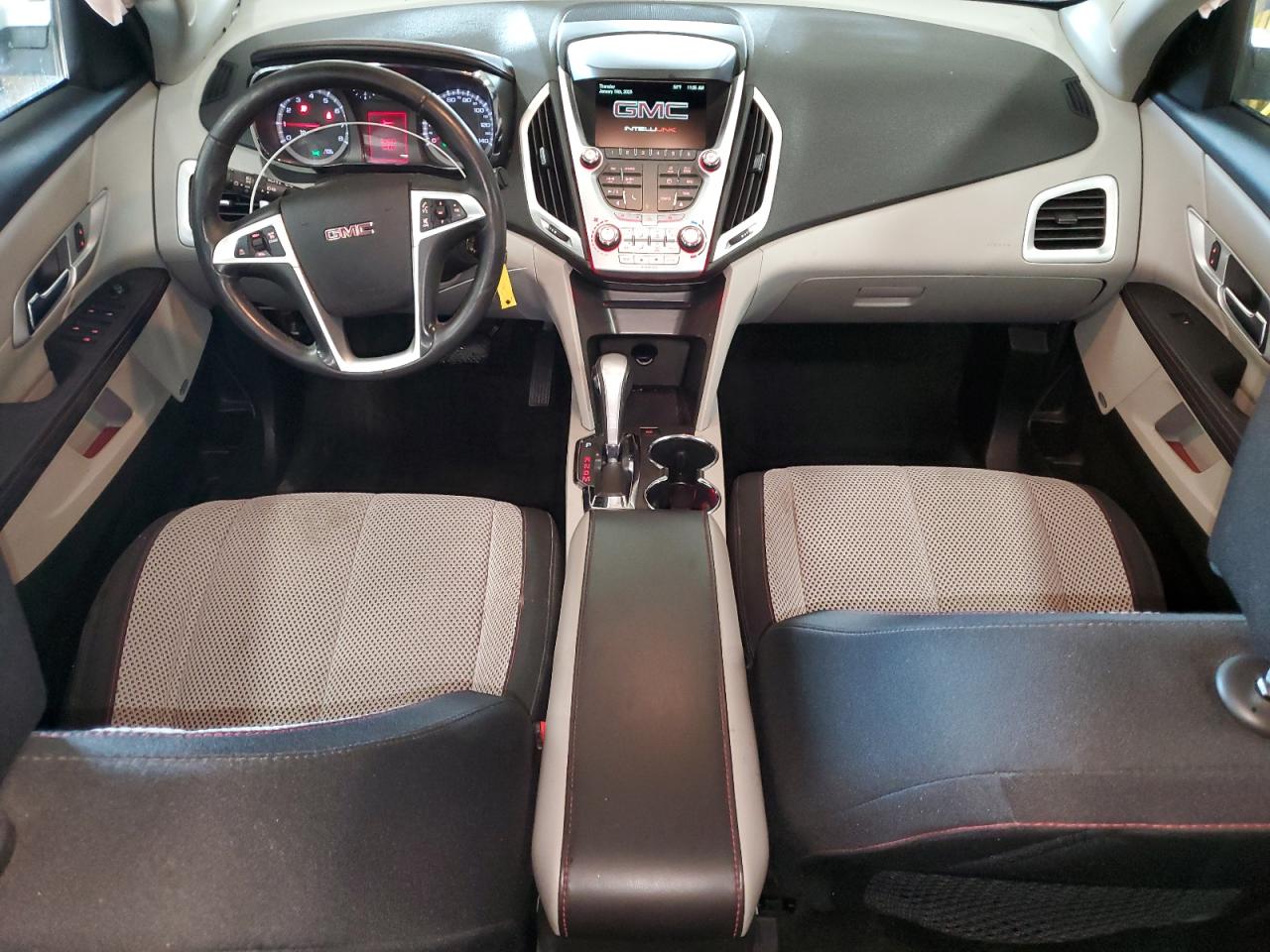 2015 GMC Terrain - Image 8