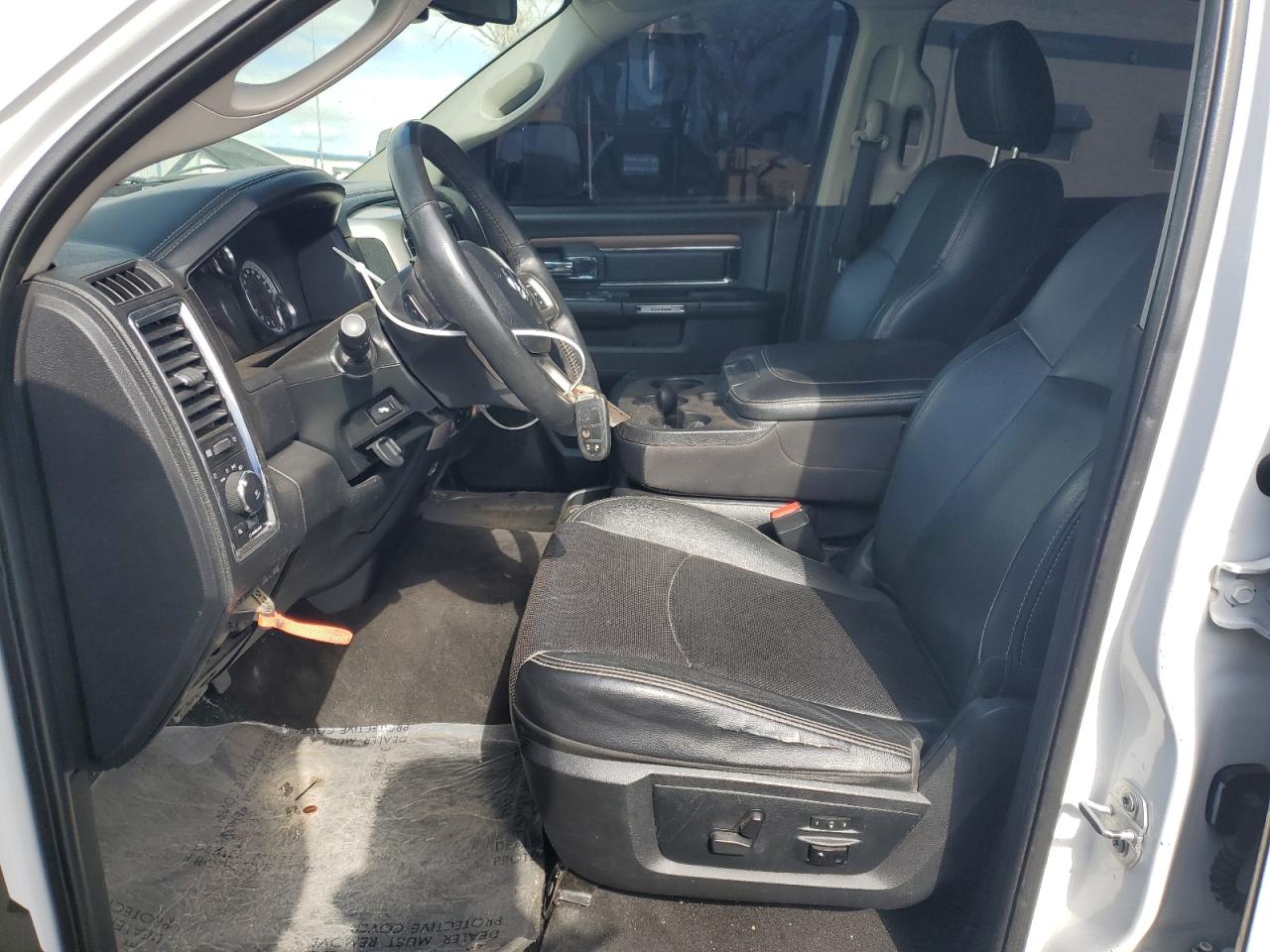 2017 RAM 1500 - Image 7