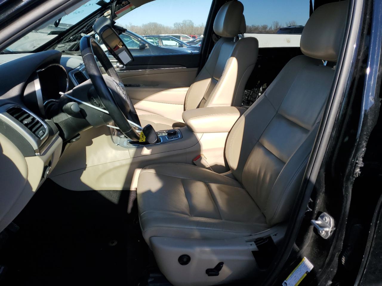 2018 Jeep Grand Cherokee - Image 7
