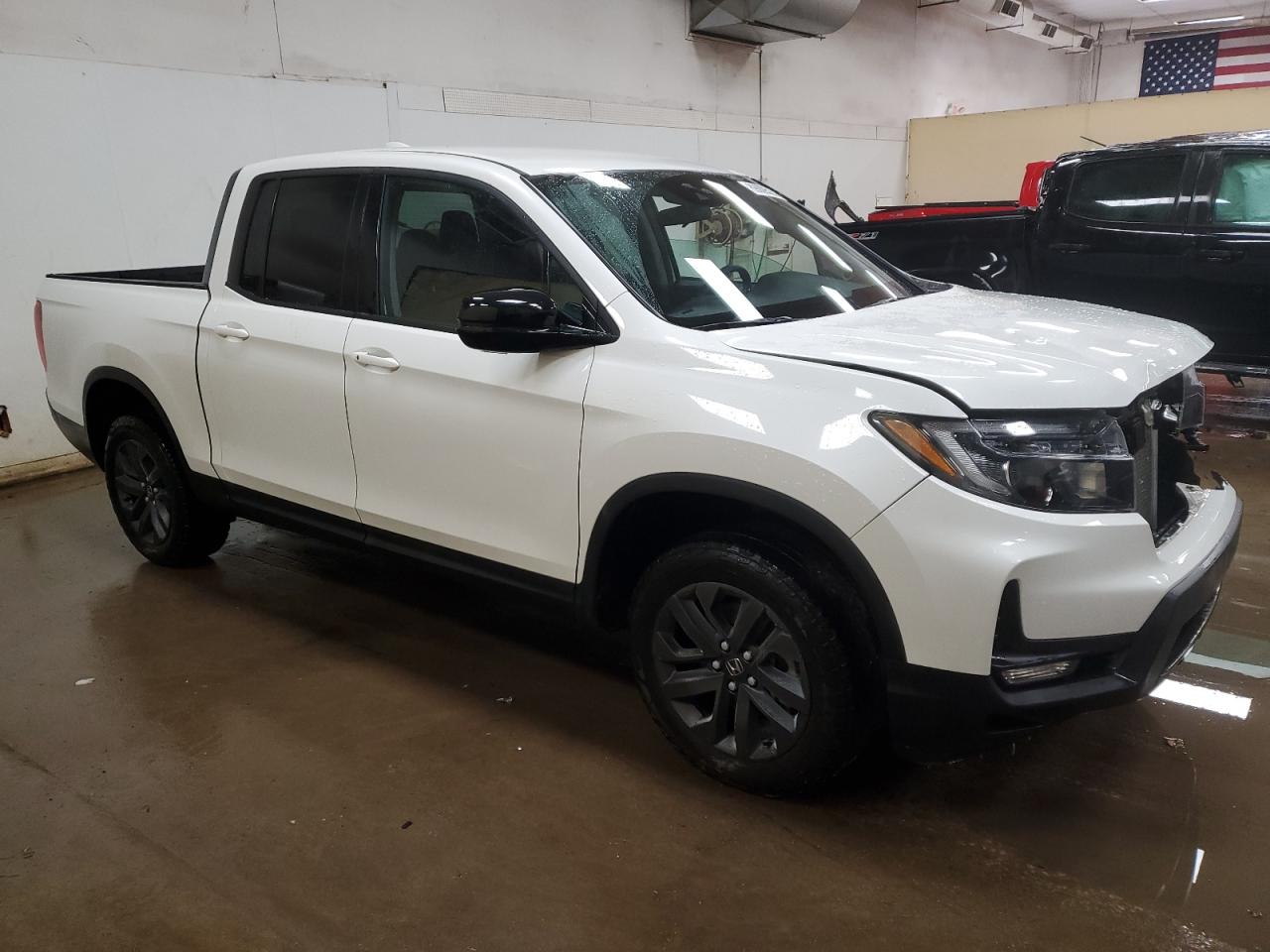 2021 Honda Ridgeline - Image 4