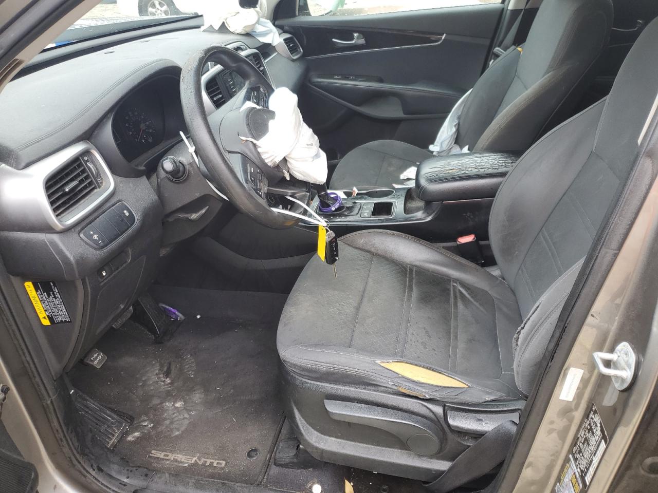 2016 Kia Sorento - Image 7