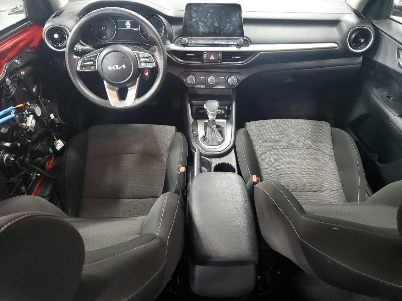 2024 Kia Forte - Image 8