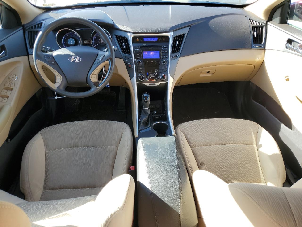 2013 Hyundai Sonata - Image 8